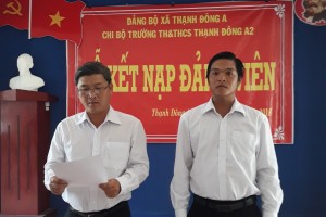 LỄ KẾT NẠP ĐẢNG VIÊN MỚI LỄ KẾT NẠP ĐẢNG VIÊN MỚI