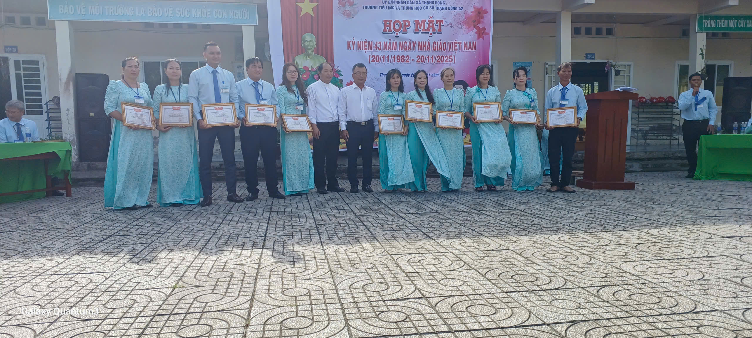 2043f31fa9ea25b47cfb24