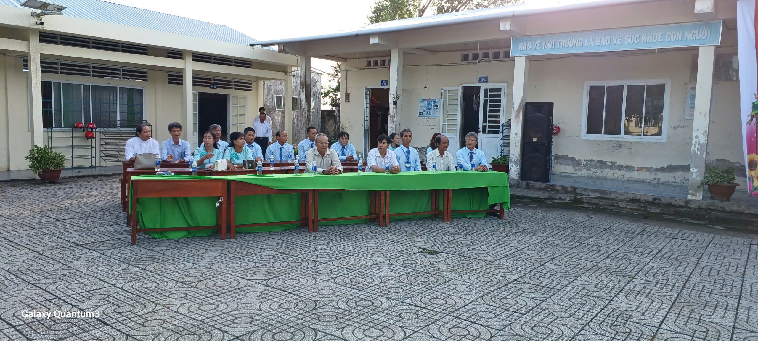 9406404b18be94e0cdaf3